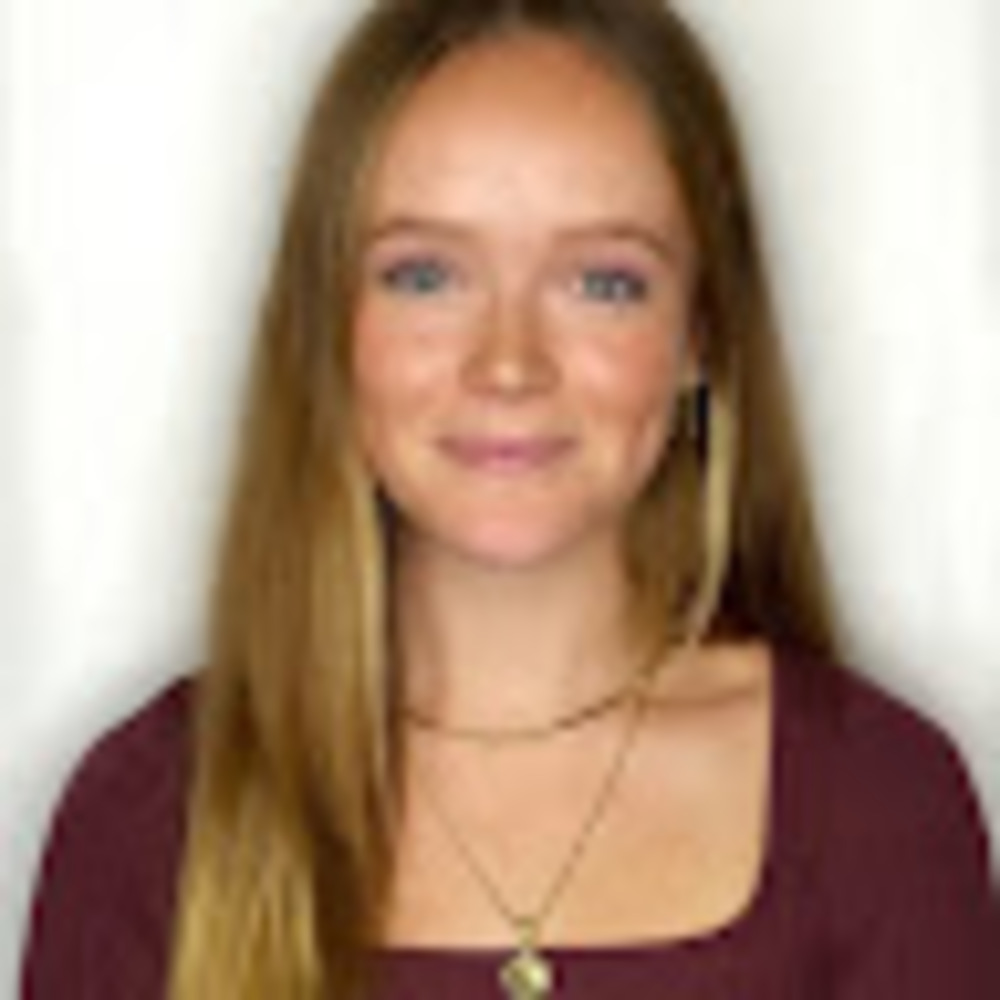 Meet your Posher, Abigail